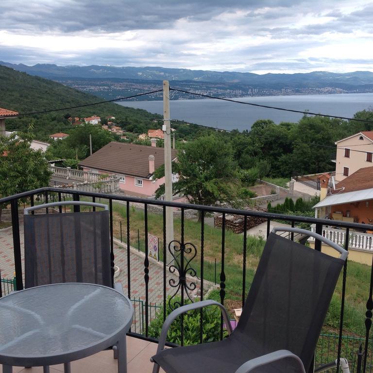 Apartman Dubravka 1 Ловран Экстерьер фото